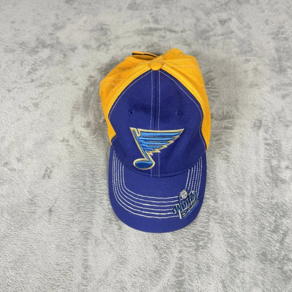 St Louis Blues 2017 Winter Classic NHL Hat Blue Yellow